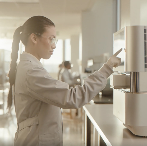 female scientist sequencing with NextSeq 2000
